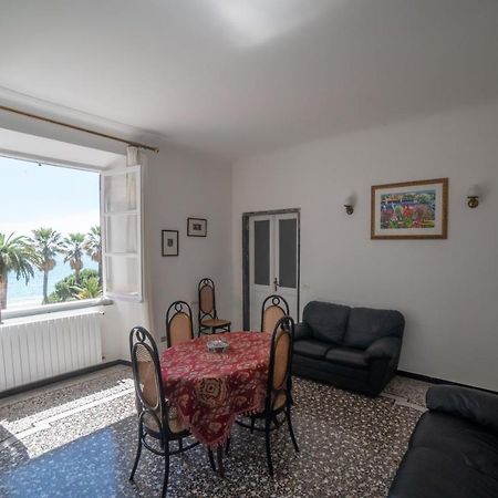 La Spagnuola - Villa Cinquecentesca Sul Mare Con Parco Privato Savona Eksteriør billede
